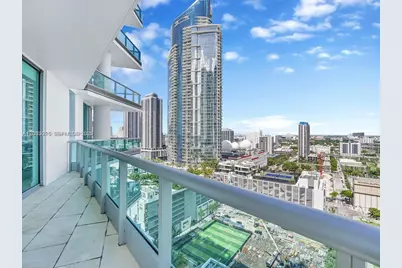 900 Biscayne Blvd #2412, Miami, FL 33132 - Photo 2