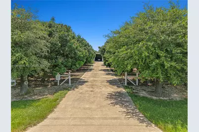 33300 SW 202nd Ave, Homestead, FL 33034 - Photo 14