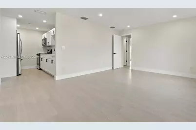 18814 NW 46th Ave, Miami Gardens, FL 33055 - Photo 2