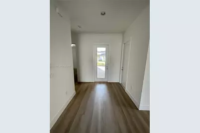5796 SW 104th Ter, Cooper City, FL 33328 - Photo 8