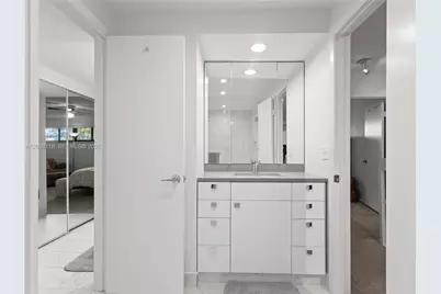 8133 SW 86th Ter, Miami, FL 33143 - Photo 16