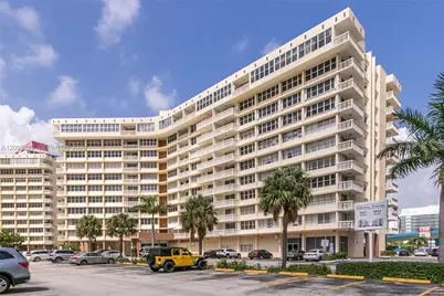 1825 S Ocean Dr #609, Hallandale Beach, FL 33009 - Photo 1