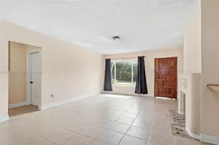 135 SW 27th Rd, Miami, FL 33129 - Photo 8