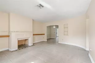 135 SW 27th Rd, Miami, FL 33129 - Photo 6