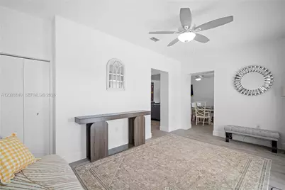 836 NW 33rd Ave, Miami, FL 33125 - Photo 2