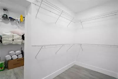 836 NW 33rd Ave, Miami, FL 33125 - Photo 24