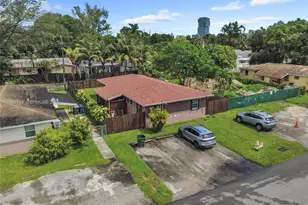 401 - 403 SW 4th Terrace, Hallandale Beach, FL 33009 - Photo 4
