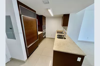 485 Brickell Ave #1809, Miami, FL 33131 - Photo 8