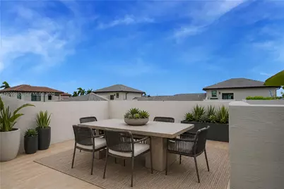 4539 NW 83rd Pkwy, Doral, FL 33166 - Photo 34