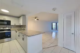 1601 NE 191st St, Miami, FL 33179 - Photo 2
