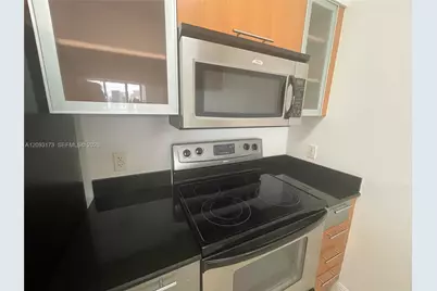 1750 N Bayshore Dr #2810, Miami, FL 33132 - Photo 20