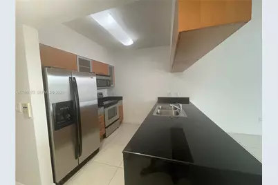 1750 N Bayshore Dr #2810, Miami, FL 33132 - Photo 24