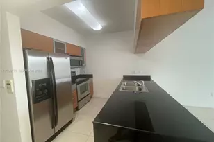1750 N Bayshore Dr, Miami, FL 33132 - Photo 24