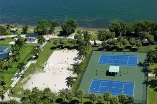 1750 N Bayshore Dr, Miami, FL 33132 - Photo 6