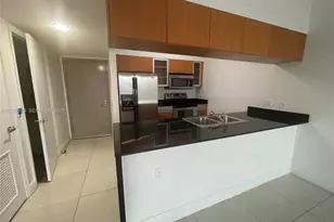1750 N Bayshore Dr, Miami, FL 33132 - Photo 16