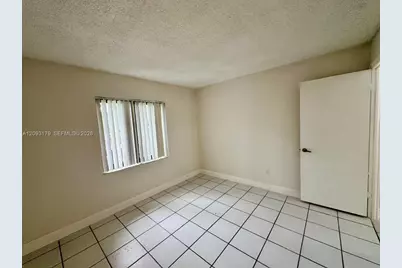 4756 SW 136th Pl, Miami, FL 33175 - Photo 10