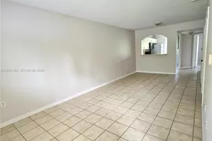 3398 NE 9th Dr, Homestead, FL 33033 - Photo 2