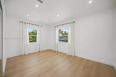 1785 NW 52nd St, Miami, FL 33142 - Photo 24