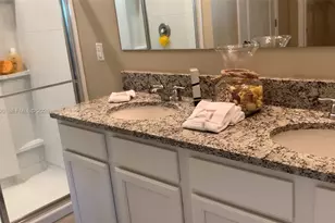 368 Tanglewood Dr, Other City - In The State Of Florida, FL 33896 - Photo 8