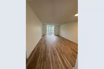8500 Sunrise Lakes Blvd #103, Sunrise, FL 33322 - Photo 4
