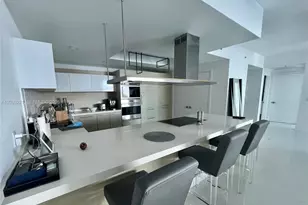 17301 Biscayne Blvd, North Miami Beach, FL 33160 - Photo 10