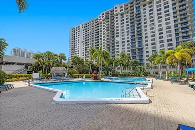 18151 NE 31st Ct #805, Aventura, FL 33160 - Photo 44