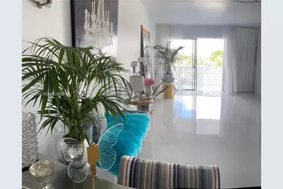 13105 Ixora Ct #302, North Miami, FL 33181 - Photo 2