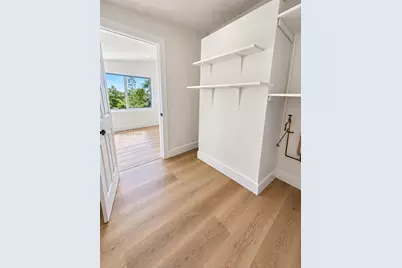 1711 NW 26th Ave, Fort Lauderdale, FL 33311 - Photo 10