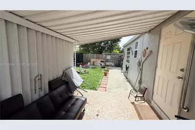 236 E 14th St, Hialeah, FL 33010 - Photo 2
