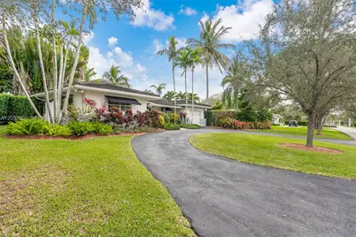 700 Vilabella Ave, Coral Gables, FL 33146 - Photo 12