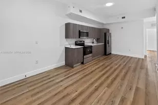 1534 NW 1st St, Miami, FL 33125 - Photo 2