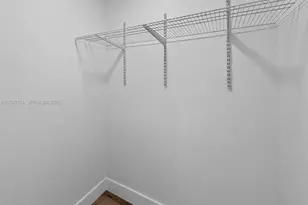 1534 NW 1st St, Miami, FL 33125 - Photo 10