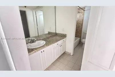 11051 W Okeechobee Rd #101, Hialeah Gardens, FL 33018 - Photo 14