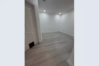 1432 SE 25th Ave, Homestead, FL 33035 - Photo 4