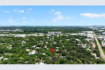 1103 NE 118th St, Biscayne Park, FL 33161 - Photo 8