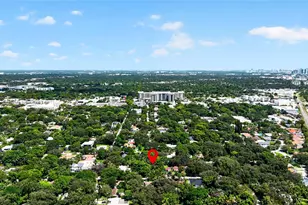 1103 NE 118th St, Biscayne Park, FL 33161 - Photo 8