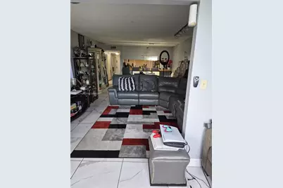 8010 Hampton Blvd #301, North Lauderdale, FL 33068 - Photo 2