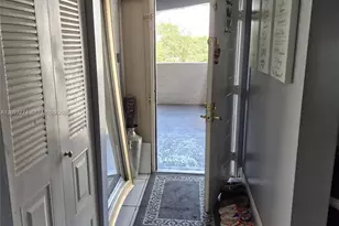 8010 Hampton Blvd, North Lauderdale, FL 33068 - Photo 8
