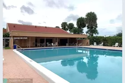 8020 Hampton Blvd #309, North Lauderdale, FL 33068 - Photo 16