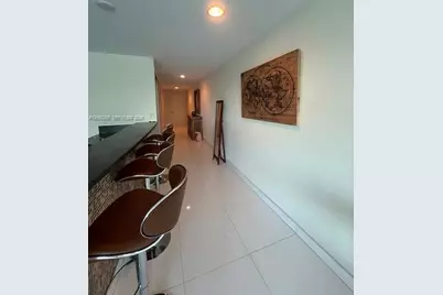 2950 NE 188th St #216, Aventura, FL 33180 - Photo 4