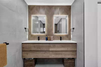 981 SW 126th Way, Davie, FL 33325 - Photo 56