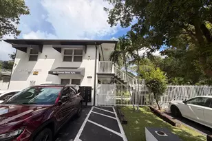 1821 Thomas St, Hollywood, FL 33020 - Photo 2