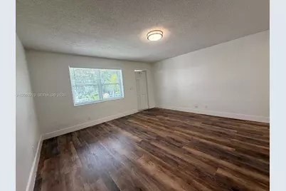 1821 Thomas St #8, Hollywood, FL 33020 - Photo 8