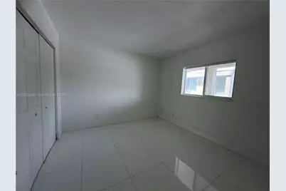 695 SW 11th St #204, Miami, FL 33129 - Photo 8