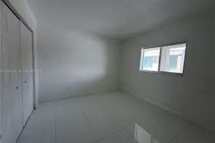 695 SW 11th St, Miami, FL 33129 - Photo 8