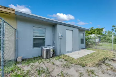 3793 NW 213th Ter, Miami Gardens, FL 33055 - Photo 28