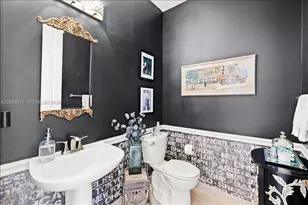 1241 Grant St, Hollywood, FL 33019 - Photo 12