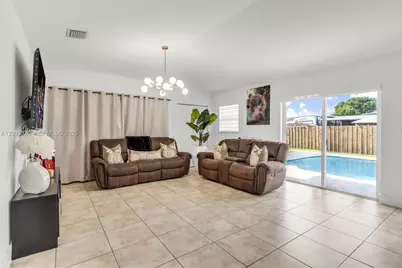 15105 SW 305th Ter, Homestead, FL 33033 - Photo 8