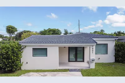 1801 NE 173rd St, North Miami Beach, FL 33162 - Photo 2