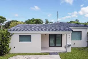 1801 NE 173rd St, North Miami Beach, FL 33162 - Photo 2